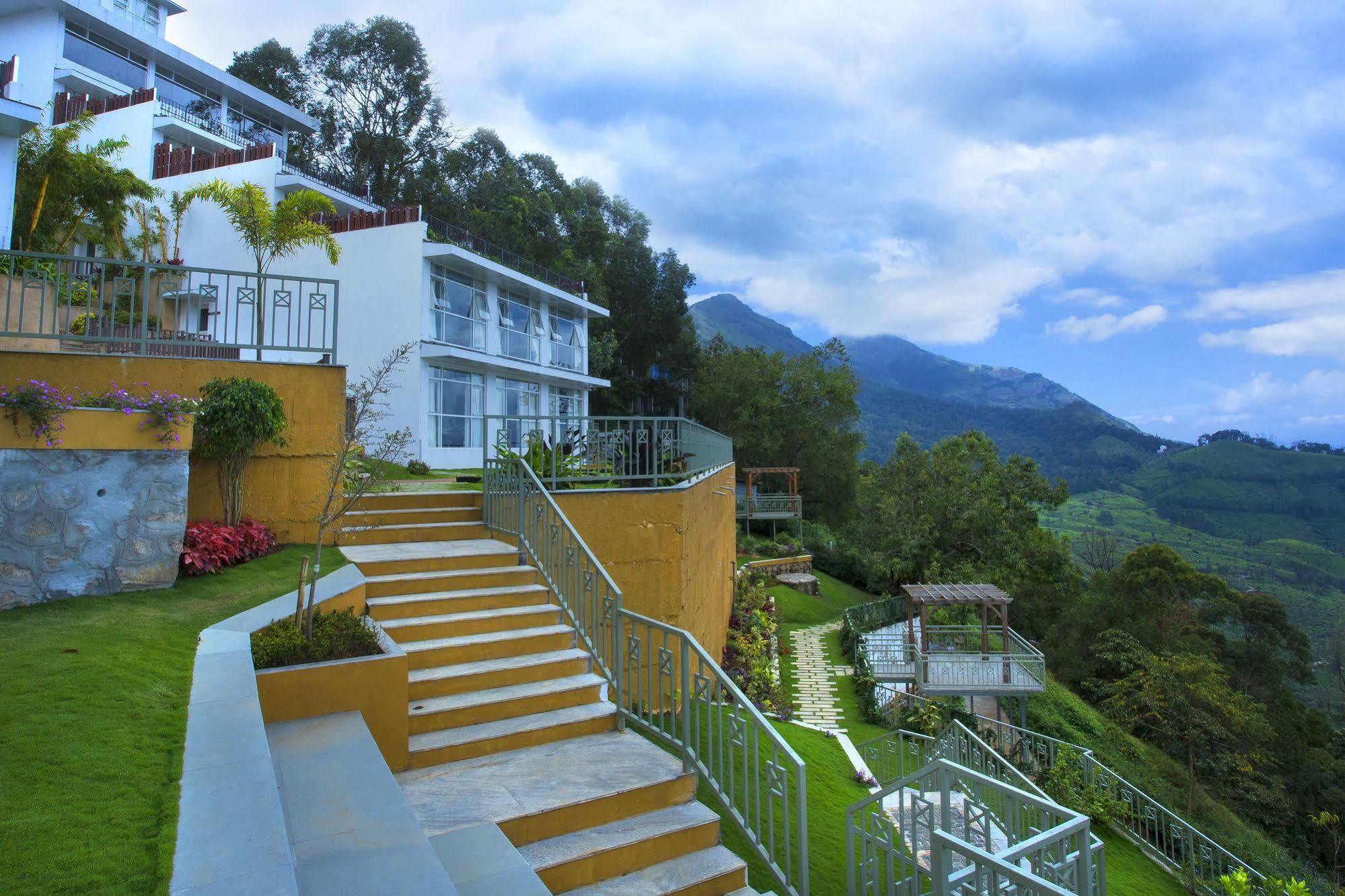 Fragrant Nature Munnar - A Five Star Classified Hotel Екстер'єр фото